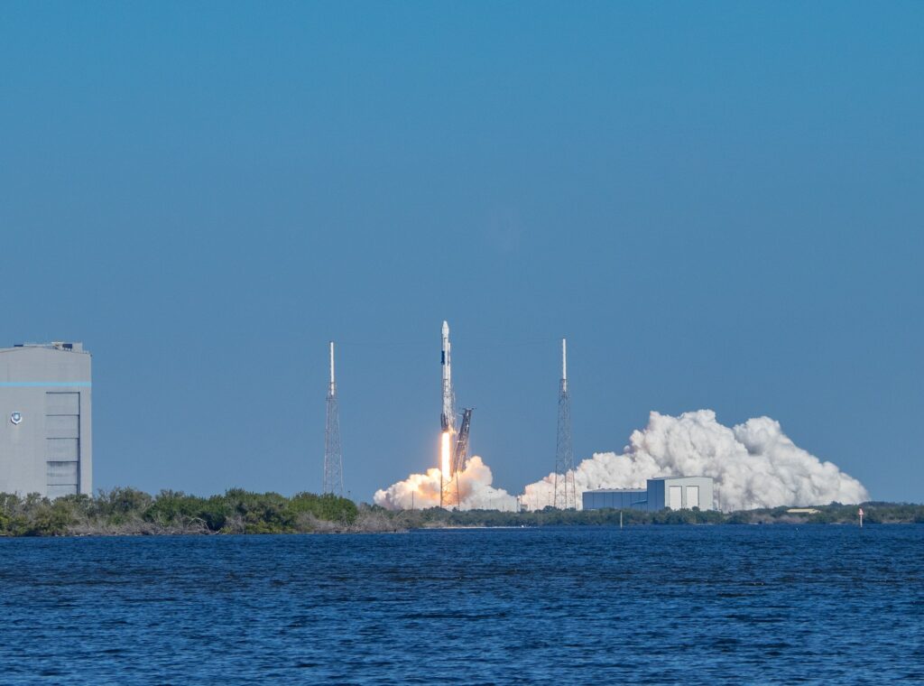 Falcon 9 launch from Launch Complex 40 on Cape Canaveral Air Force Station